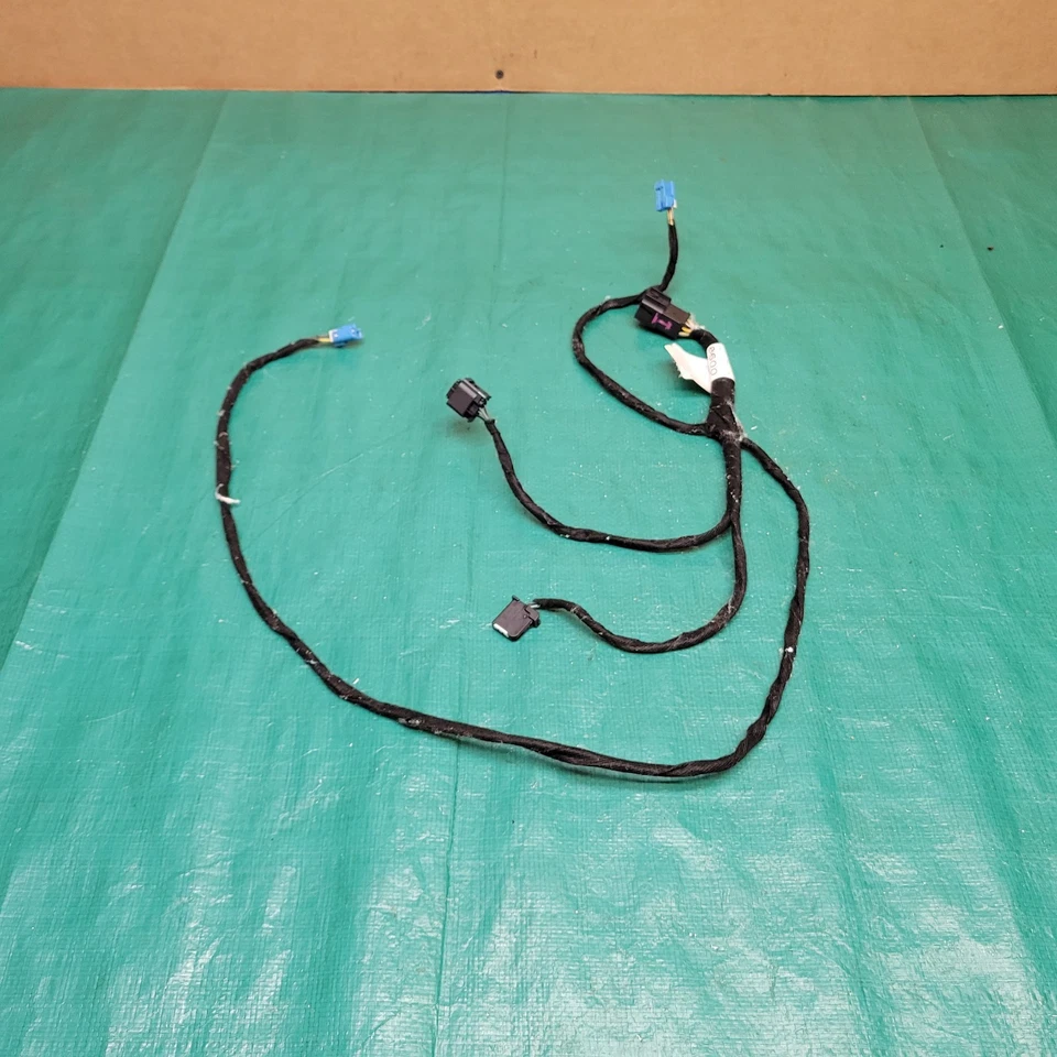 Cadillac SRX 2013-206 3,6 L puerta levadiza cableado arnés puente OEM 22769195 Foto 2 de 3