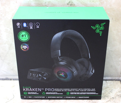 RAZER KRAKEN V4 PRO WIRELESS GAMING HEADSET w. CONTROLL HUB # RZ04-05160100-R3U1