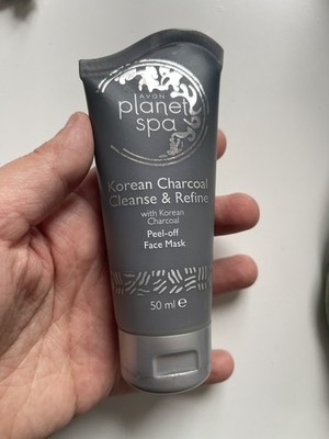 Avon Planet Spa koreanische Kohle reinigen & verfeinern Peel-Off Gesichtsmaske