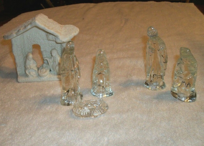 Nativity Set White One Piece and Clear Set - Five Pieces 