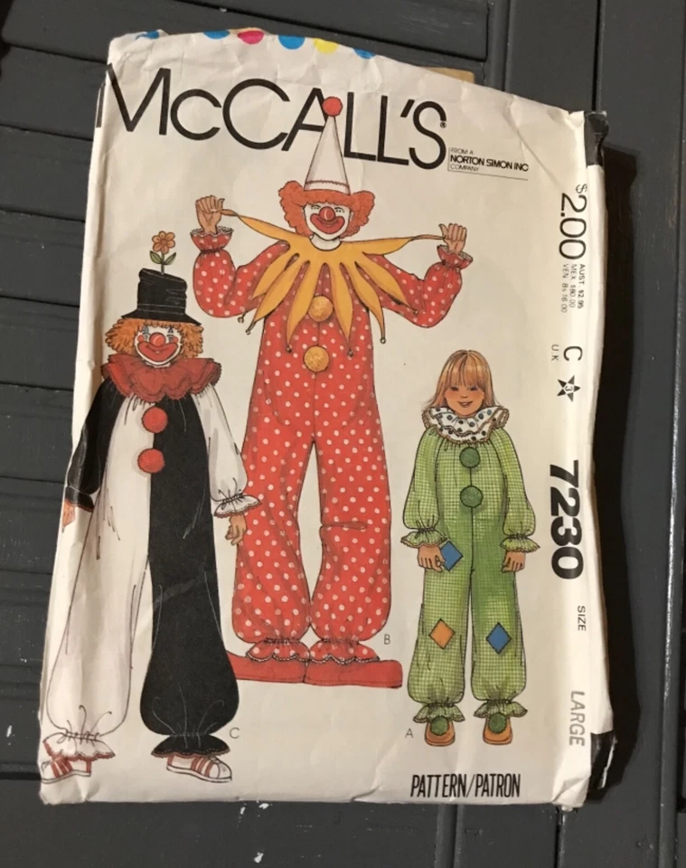 Vintage Halloween Costume Pattern Lot, Clowns, Rabbit, Leopard, Bear, Lion - Image 2 of 4