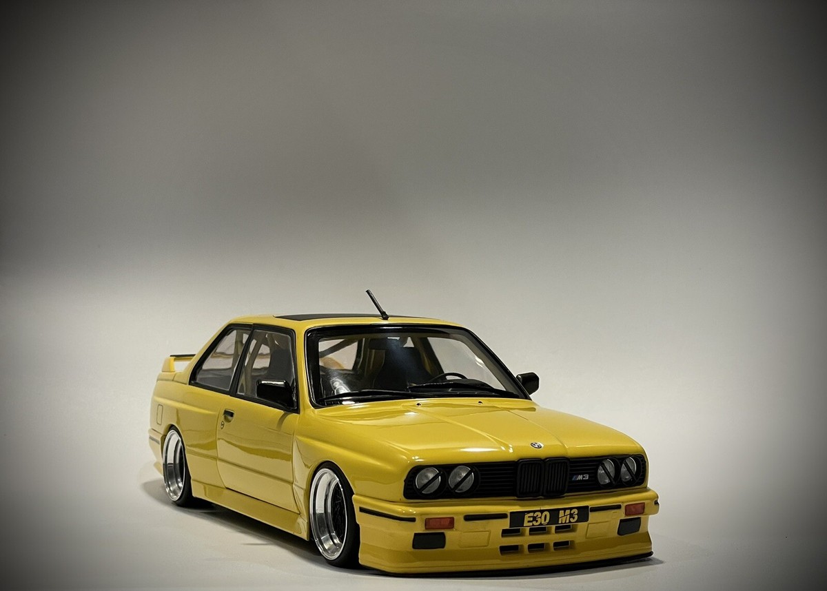 1/18 Solido 1990 Yellow BMW M3 E30 Street Fighter ( Custom