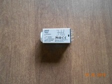OMRON H3V-2 Timer  Used