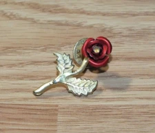 Vintage Gold Tone Rode With Red Pedals Collectible Women's Brooch Lapel Pin