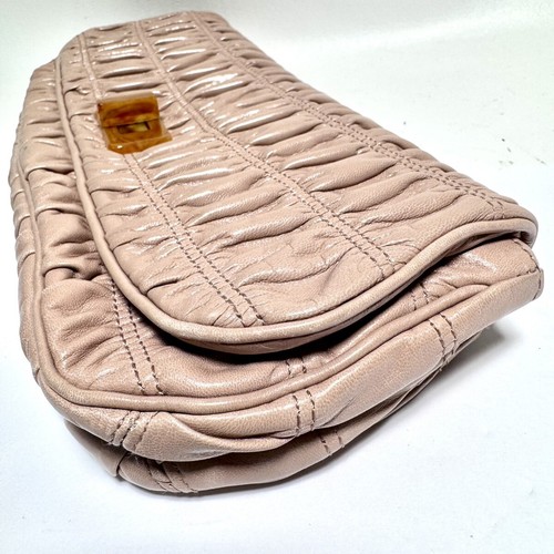 Pochette pochette vintage Prada Nappa Gaufre con ruche da polso! (WMP012168) - Foto 12 di 12