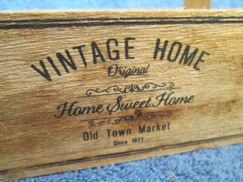 VINTAGE STYLE WOODEN EGGBOX - Retro/Rustic, removable Tray, "Old Town Market" .B - Picture 2 of 9