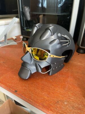 Oakley Bob Head Clay Custom Medusa Ausstellerständer 3D-Druck