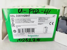 Schneider Electric XAL D351H29H7 Control Station