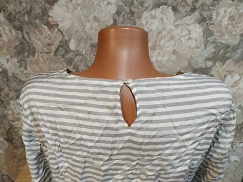 Comma women's blouse size L ivory taup striped - Picture 7 of 12