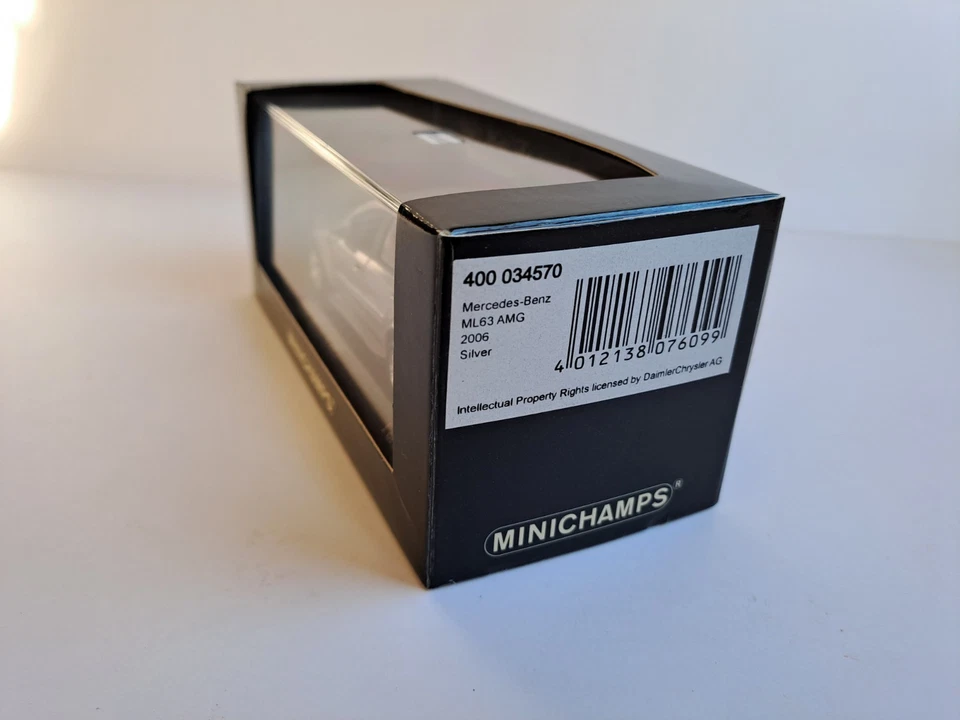 1:43 MINICHAMPS 400 034570 Mercedes Benz Ml63 Amg 2006 Silver - Immagine 3 di 4