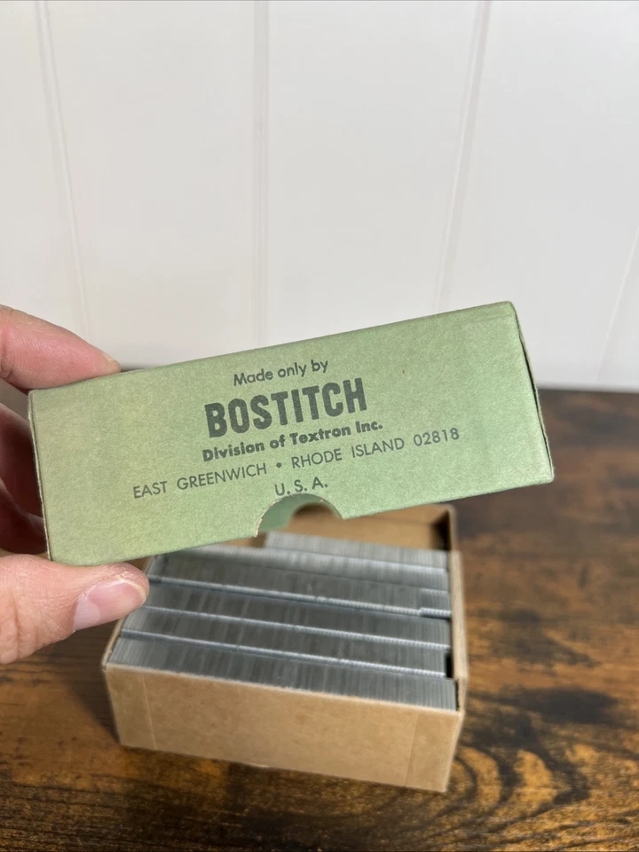 DE COLECCIÓN GRAPAS BOSTITCH SH 5019-3/8" 95% Caja Completa 5k Grapas EE. UU. Foto 4 de 4