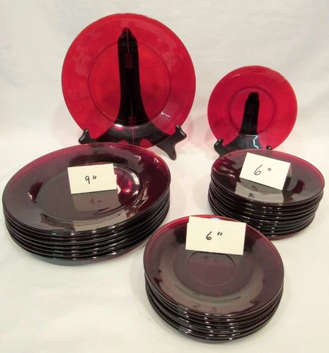VINTAGE LOT OF 25 ANCHOR HOCKING ROYAL RUBY RED DISHES DINNER ,BUTTE (EZS002719)