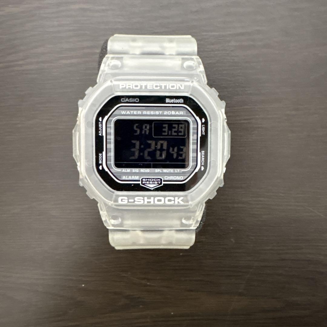Casio G SHOCK DW 5600FS 7JF White Black Monotone Vintage