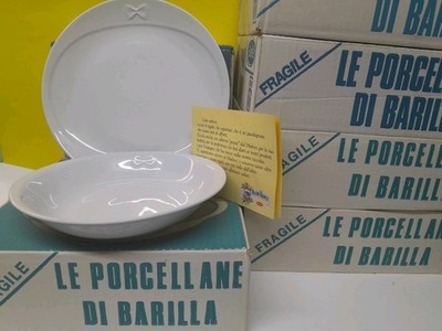 LE PORCELAIN 2 DISH BARREL BUTTERFLY LOGO FLAT BOTTOM NEW IN BOX