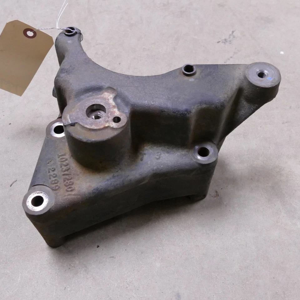 Soporte alternador Chevy GMC C/K 2500 3500 1996-2000 7,4 454 10237280 OEM 78945 Foto 3 de 4