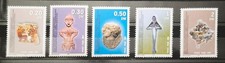 Première série de 5 timbres neufs** émise en 2000 au Kosovo sous l'égidede l'ONU