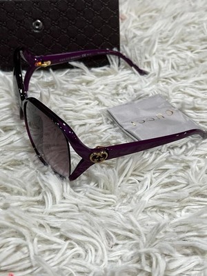 Gucci Purple Acetate Frame Oversized Sunglasses in purple with