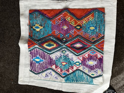 NEW Surya 18X18” Square Cotton Pillow Cover Aqua Red