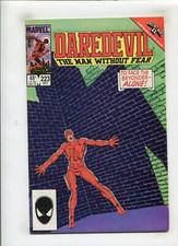 DAREDEVIL #223 (9.2 OB) JOHN BRYNE!! 1985