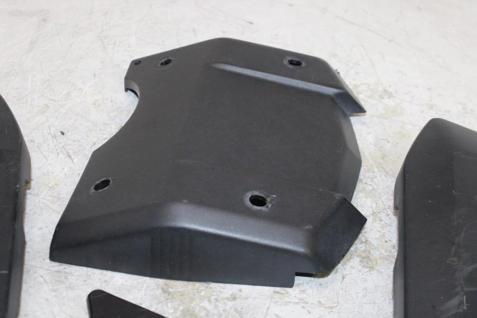 Yamaha FZ8 2012 FZ8-NC juego de cubiertas de carenado OEM Foto 3 de 4