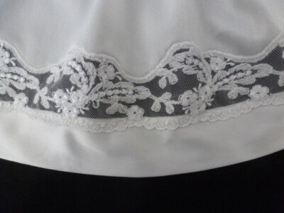 jolie combinaison &fond de robe vintage jolie dentelle T 46