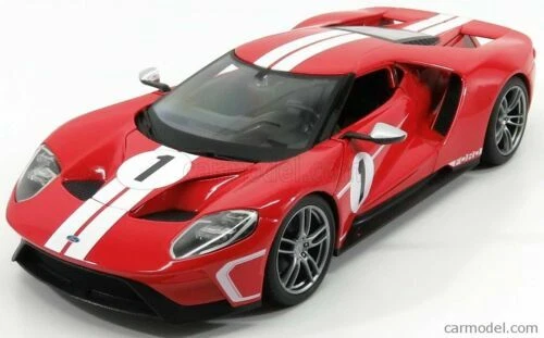 Modellini statici di auto da corsa Maisto Scala 1:18