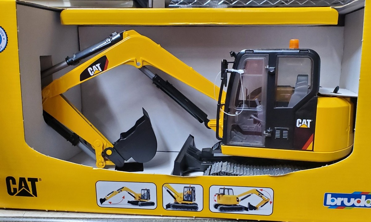 BRUDER 02457 CAT MINI EXCAVATOR | eBay