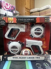 Laser Tag ~ F•A•O Schwarz ~ 2 Players ~ 3 Effects ~ Age: 8+ ~ FUN ~ 2020 ~ !🆕!