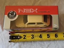 FIAT 126p polski mały fiat beige 1:34 Welly die-cast model car new free shipping