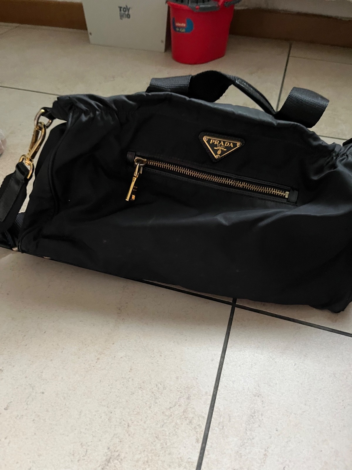 borsa prada originale in nylon con tracolla ,120 euro