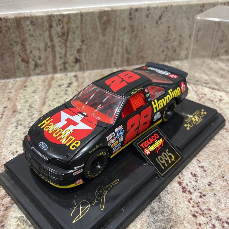 1995 Racing Champions Dale Jarrett #28 Texaco Havoline 1:24 Diecast Bank - Image 2 of 4