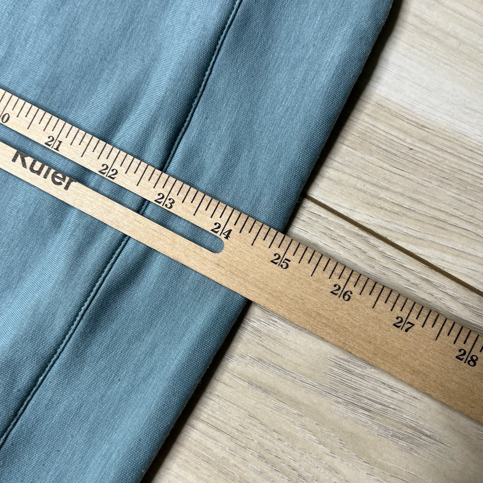 Flylow Performance Lightweight Mock Neck Hoodie B… - image 13