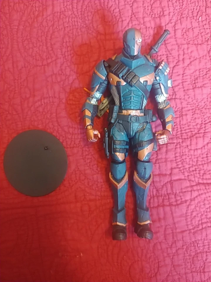 McFarlane Toys DC Multiverse Deathstroke Batman: Arkham Knight Origins Foto 2 de 3