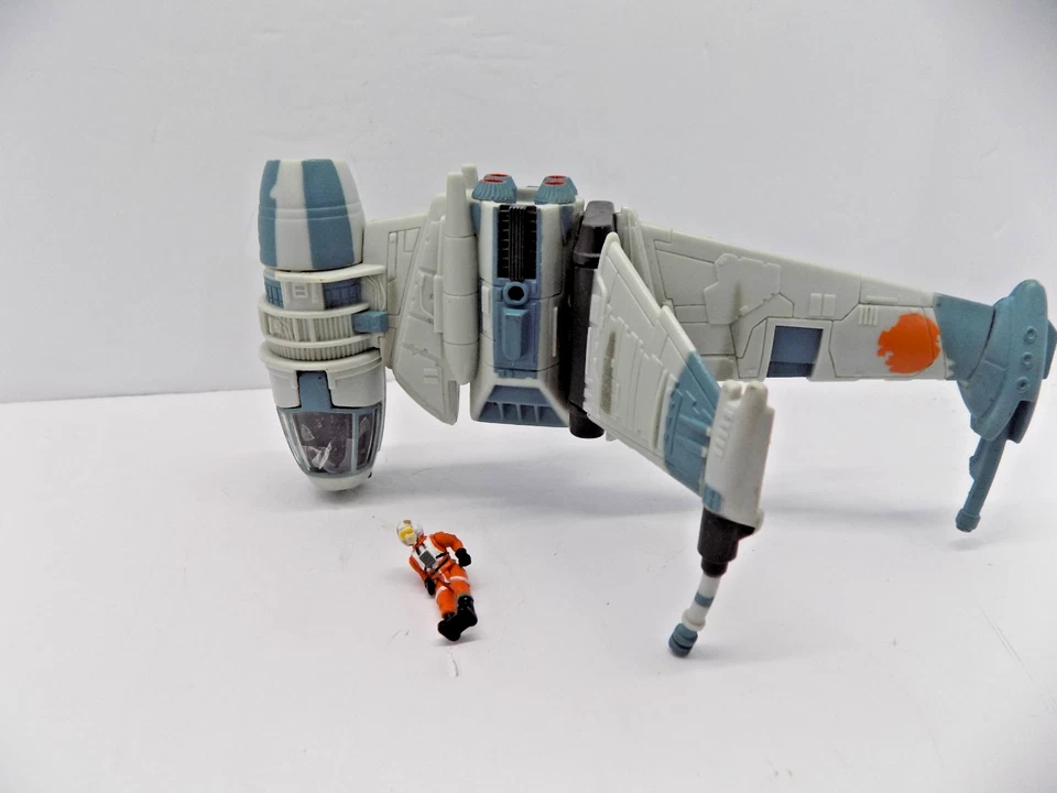 STAR WARS ACTION FLEET ALPHA SERIES REBEL B-WING FIGHTER With Figure (F) - Image 2 of 3