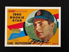 2001 Topps Team Legends Autograph Carl Yastrzemski (1960 RC image) Auto