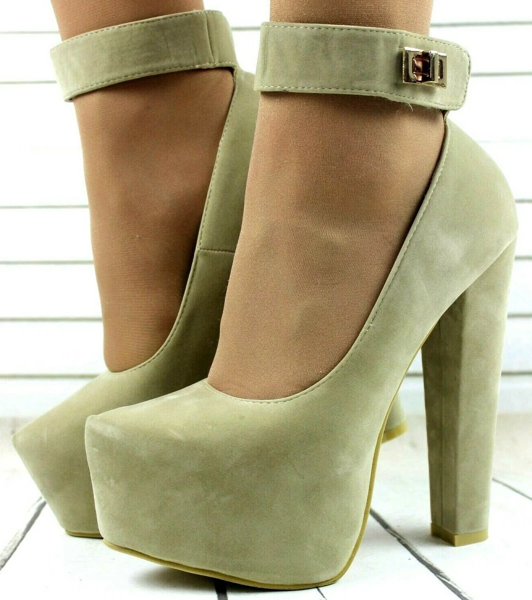 Very hotsell court shoes
