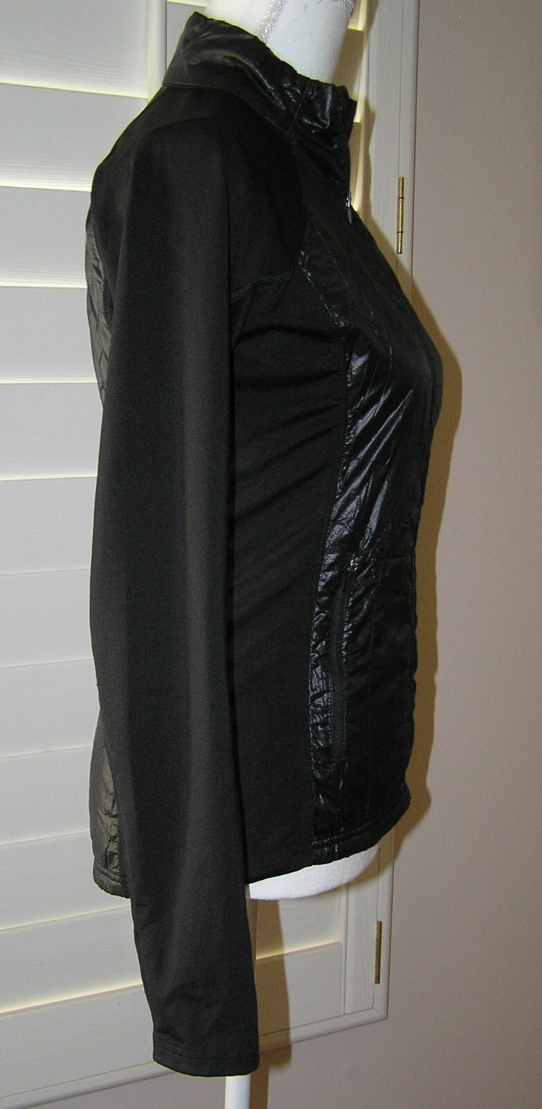 CUTE FITTED NORTH FACE PRIMALOFT WINDBREAKER SPRI… - image 6