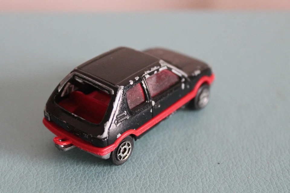 Coche diecast diecast de juguete Majorette 3"" PEUGEOT 205 GTi NEGRO DE COLECCIÓN No: 281 escala 1/53 Foto 3 de 4