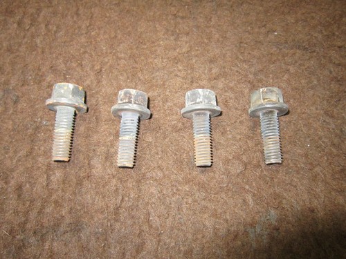 OMEGA B  2,0 16V  X20XEV  SCHRAUBEN ABGASKRÜMMER KRÜMMER