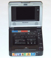 SONY GV-D800 DIGITAL8 Hi8 8MM VIDEO WALKMAN WORK GREAT FOR TRANSFER VIDEO TO DVD