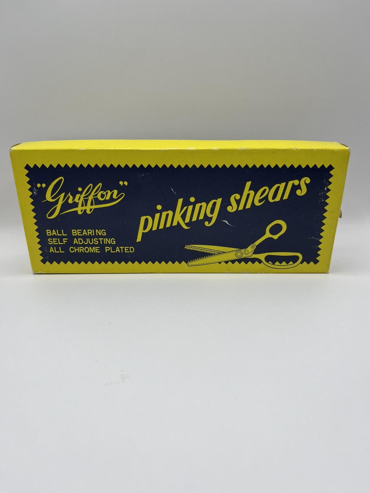Vintage Griffon Pinking Shears Original Box Model A Size 8” Ball