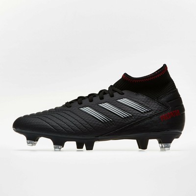 studs adidas predator