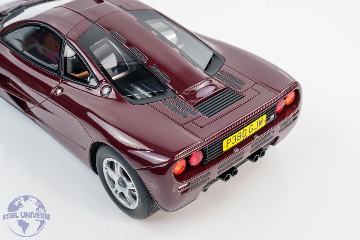GT Spirit - 1:18 McLaren F1 Red 1992 (Rowan Atkinson's Car