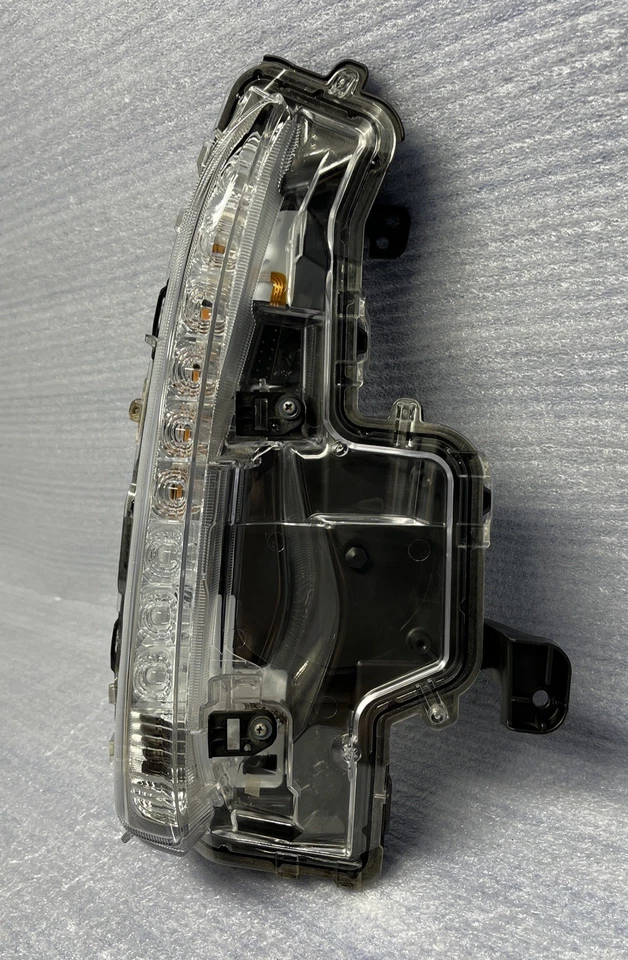 Luz de señal LED derecha Toyota Prius 2017-2022 derecha 81510-47120 ✅OEM dañado Foto 3 de 4