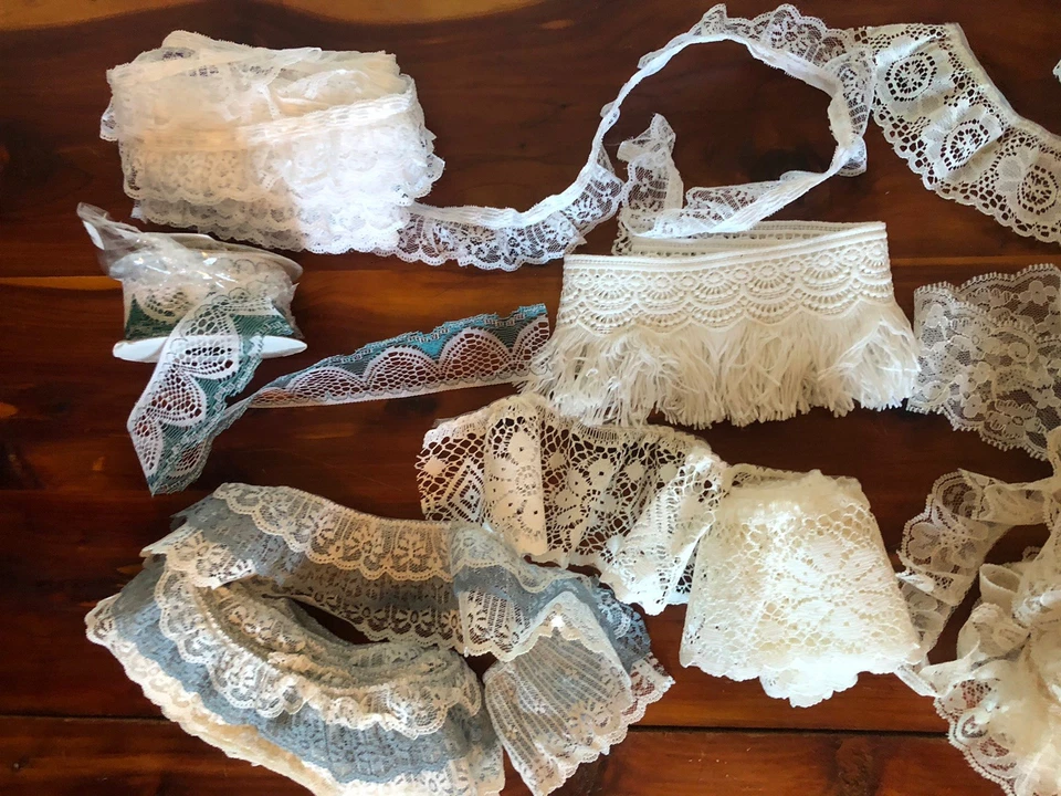 Vintage Lace Trim Bundle Lot Over 30 Yards Ruffled & Flat Ivory White Beige Blue - Image 2 of 4