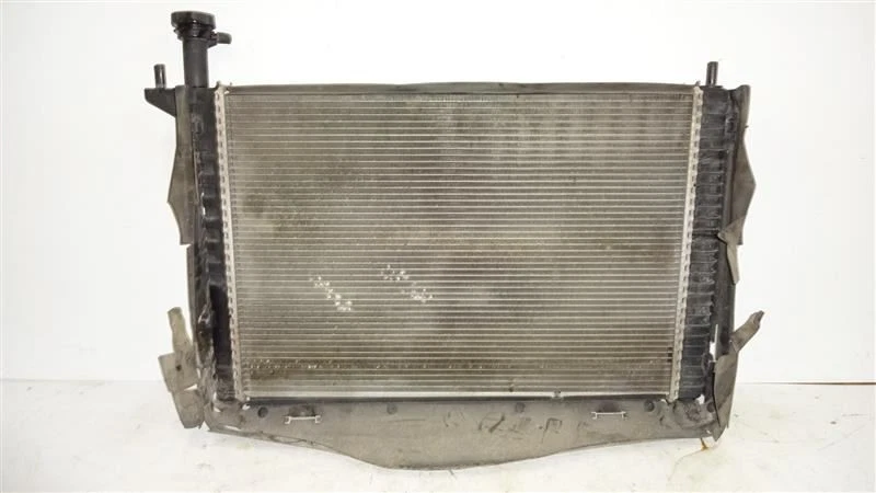 Radiator HD Cooling Option V08 ID: 15226650 Fits 2008-2017 Buick Enclave 662916 — 第 2/4 张图片