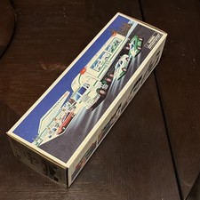 Hess Toy Truck and Racers 1997 White Green Red Gas & Oil Original