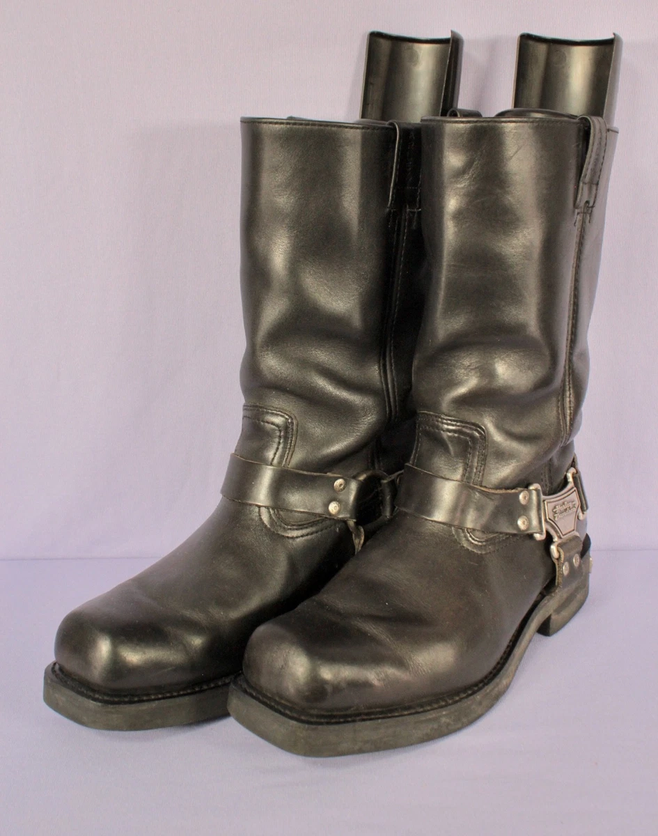 Leather 1990s Vintage Shoes for Men Just Listed 2026