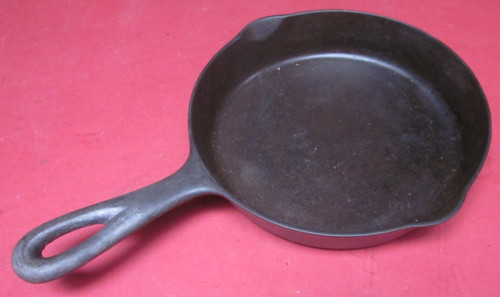 Favorite Piqua Ware 6-1/2 in. small skillet double-pour 3A