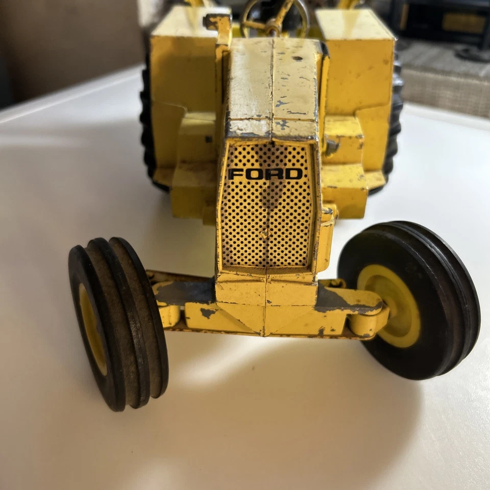 Vintage Ford Backhoe Scale Diecast Metal Tractor zbe - Image 2 of 3